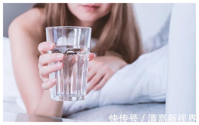 维生素e|雌激素“旺盛”的女人,一般有这5个表现,对照一下你占了几个