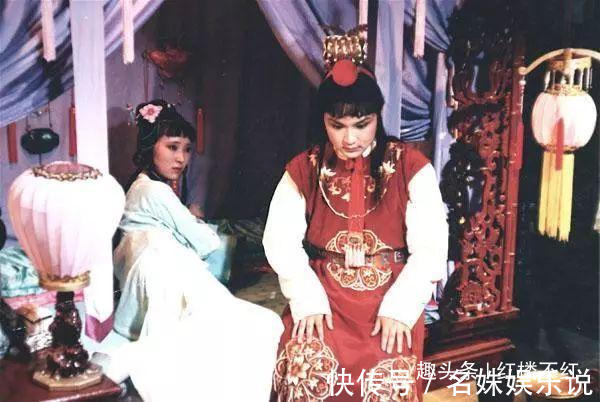 真相#《红楼梦》薛姨妈一家当年为何突然进京?林黛玉无意中撞见了真相