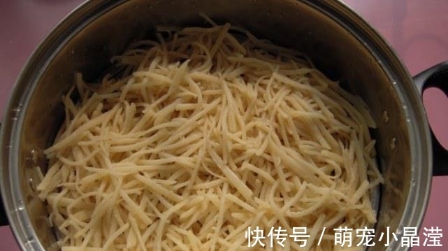 秋天|秋天少吃鸡鸭肉，多吃它，维C是苹果10倍，肠道干净，家家买得起