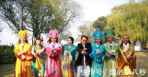 绝唱!经典对联上联“削发又犯法”下联成为绝唱!经典对联上联“削发又犯法”下联成为绝唱!