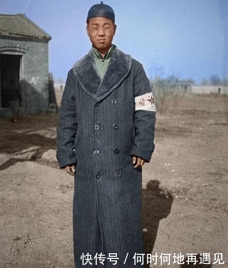 民国真实老照片:男子瘦骨如柴,第二张婉容身穿旗袍很美!