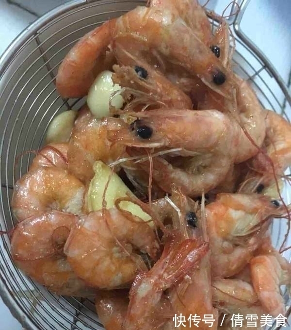这道虾，我能把壳都吃了，做法无敌简单，好吃到跳脚的美味