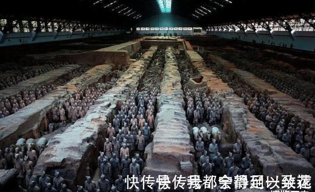 秦始皇|兵马俑是用真人制做的?一具兵俑裂开后,千古谜底被揭开
