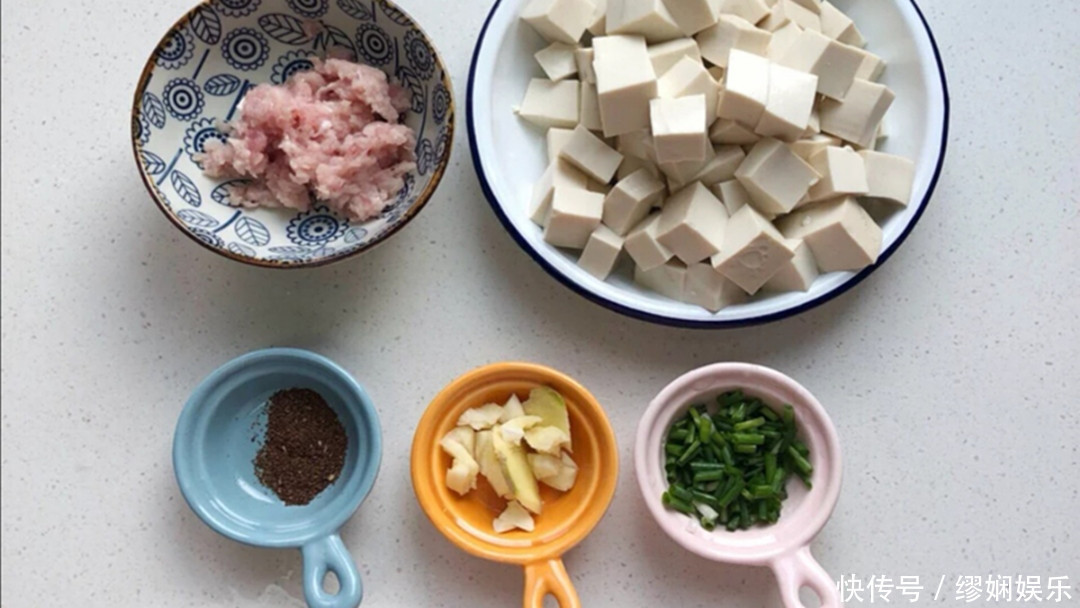 麻婆豆腐|麻婆豆腐怎样做好吃掌握一个技巧，豆腐麻辣鲜香，入口即化