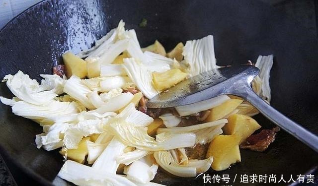 80岁奶奶坚持三十年,顿顿都要吃点它,眼睛不花,腿脚也灵活!