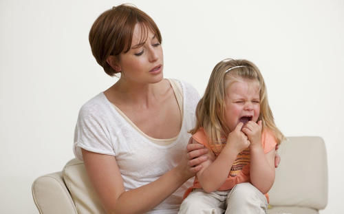 高收入|接娃时间也要“比一比”？高收入家长居然排底层，家长欲哭无泪