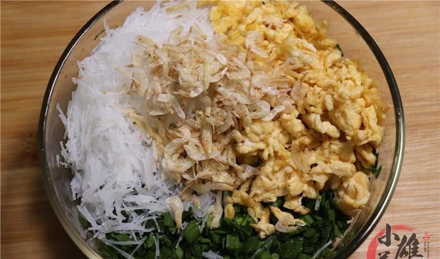 韭菜盒子怎么做才香教你一招,不破皮不露馅,皮薄馅大,真过瘾