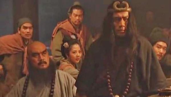 李逵等几个梁山恶霸 要是碰见武松鲁智深 连认怂求饶的机会都没有