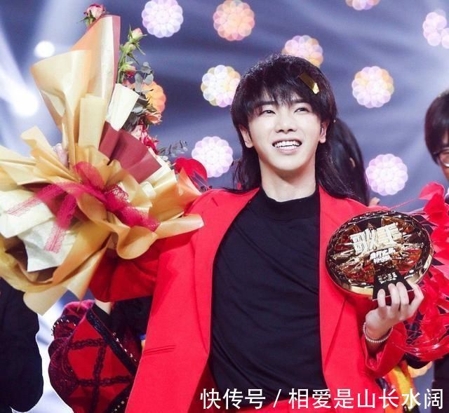 歌手不做了,《好聲音》也無下一季,李宇春華晨宇毀了華語樂壇