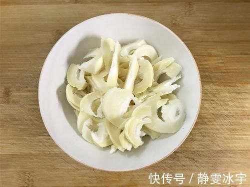 大人|腊肉和笋的完美搭配,简单炒一炒,大人小孩都爱吃