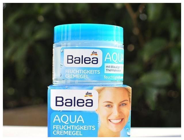 滋润补水的面霜推荐：这些面霜口碑很好，哪一款适合你的肤质？