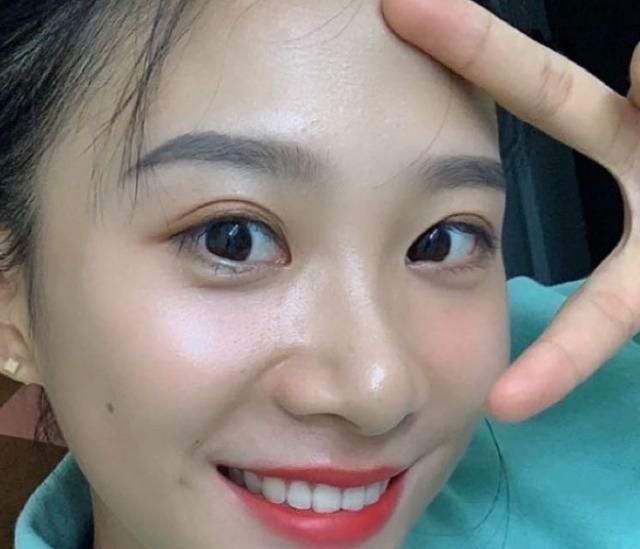 黄瑰芬|成绩亚洲第一!中国体坛又出高颜值女飞人:笑容治愈,能力强