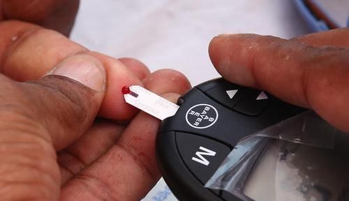 肾脏|女性身上有股异味?可能是这5大因素导致,希望你没有