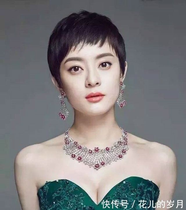 减龄 女人上了40岁,有白发的别急着染,推荐这4种“发型”,洋气减龄