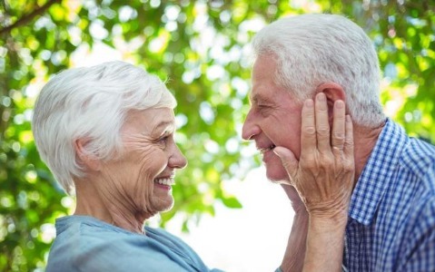 生活习惯|为什么父母高寿,孩子却短命我们的寿命是遗传决定的吗详解