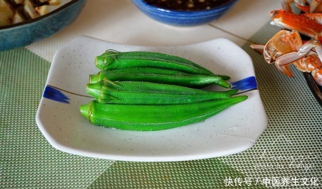 神兽不在家,晒老两口的极简晚餐,朋友圈热闹了,网友真是羡慕