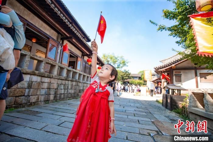 国庆@传统文化带热国庆出游 非遗技艺为祖国庆生