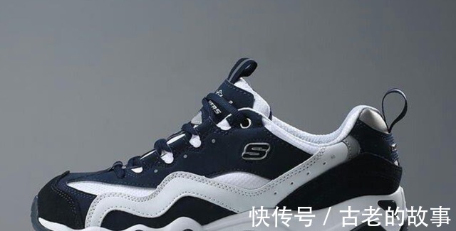 白纸 38脚斯凯奇穿多大码!