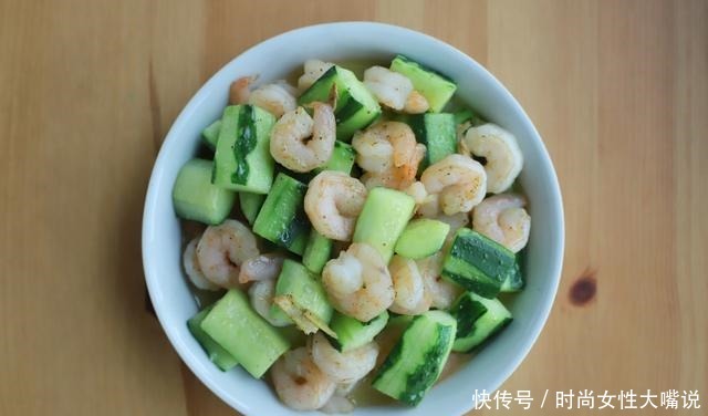 打工人晒晚餐，3菜1汤40分钟搞定，网友效率真高，抄作业