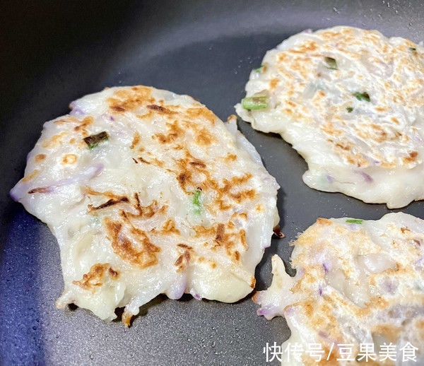 萝卜|#东古家味美食#萝卜这样做的饼好吃了