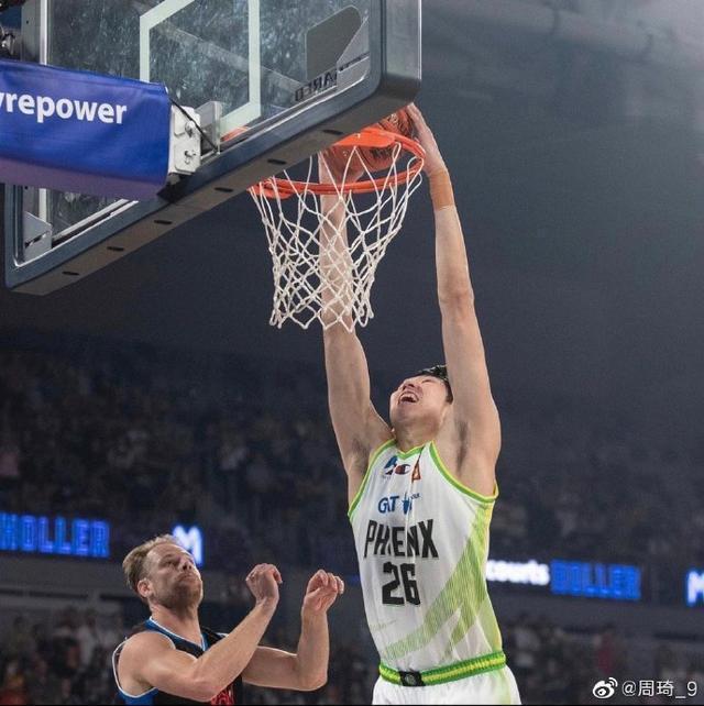 劉傳興|拒絕新疆600萬(wàn)合同！周琦絕境重生，這樣打下去，要和CBA說(shuō)再見(jiàn)了