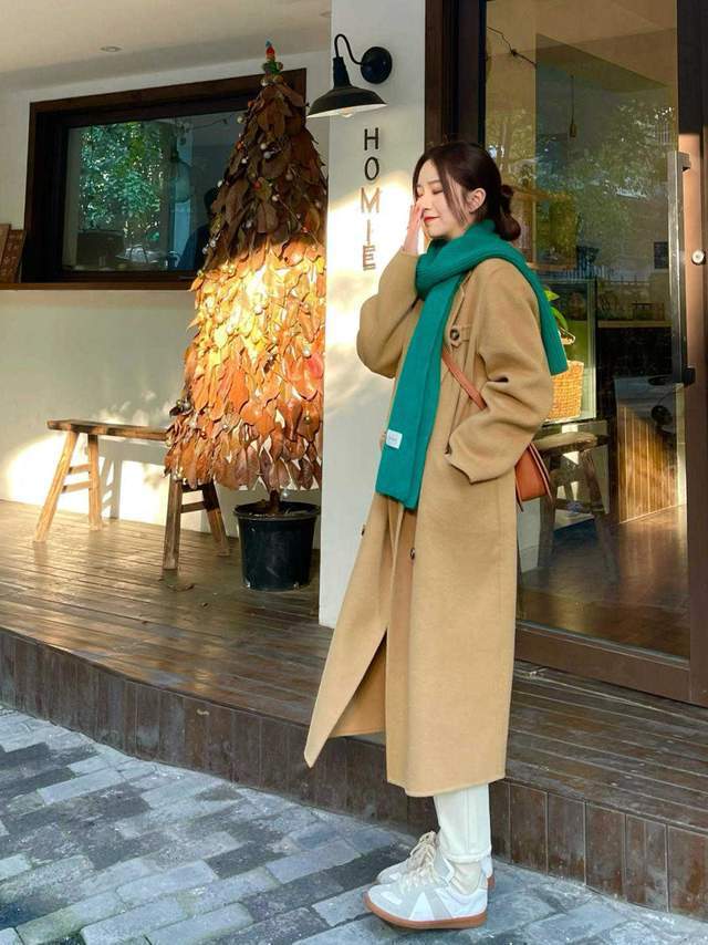 穿搭|入冬以后别穿裙子腿太冷了,今冬流行这几款裤子,简约大方有气质