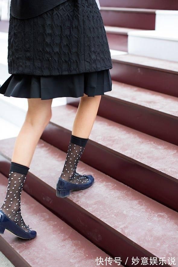 仙女鞋 牛仔裤配什么好?当然是“仙女鞋”,百搭不累脚还显高级