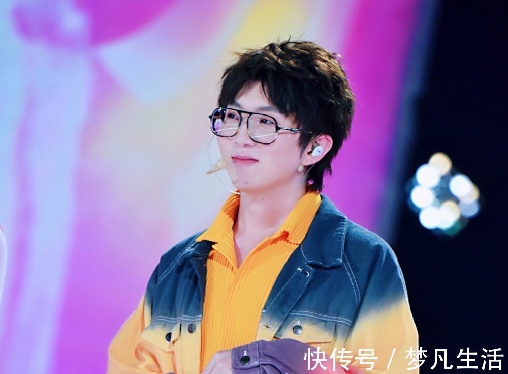 我们的歌2:毛不易一首歌感动全场,才发现他很适合来这个舞台