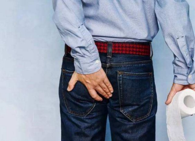 便秘人的福音，经常按摩“通便穴”，清空体内宿便，早知早受益