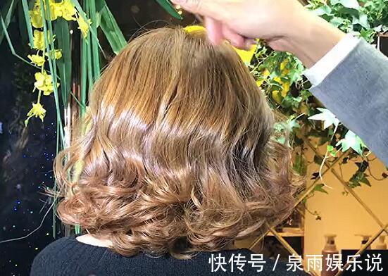 忠告|40岁的发型师忠告女人50岁后,头发越短越卷,越卷越小