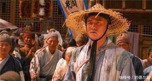 桌上|朱元璋笑问沈万三,桌上的猪蹄叫什么名?沈万三回三字,保全了性命