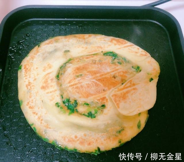 葱油饼|肉松葱油饼,层层肉松,葱花香浓,太好吃了