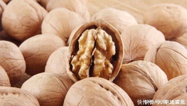 食物|血管干净,人长寿50岁后,多吃4种清血降脂食物,健康更长寿