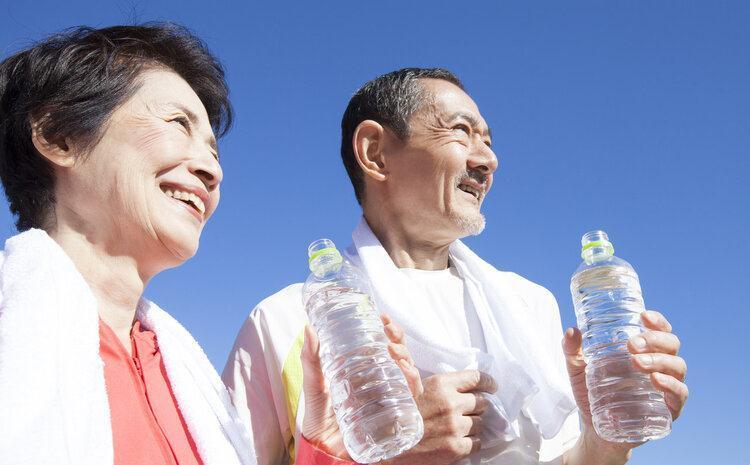 盐水|晨起第一杯水，很多人没喝对！喝错有害健康，一文告诉你怎么喝