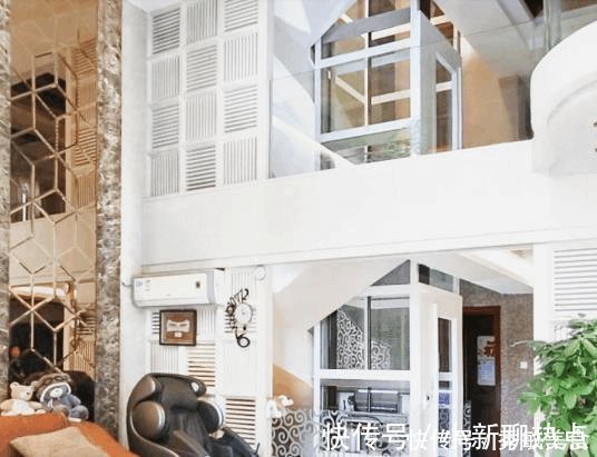电梯|现在的复式家庭不用楼梯了,越来越流行用“它”代替,太聪明了