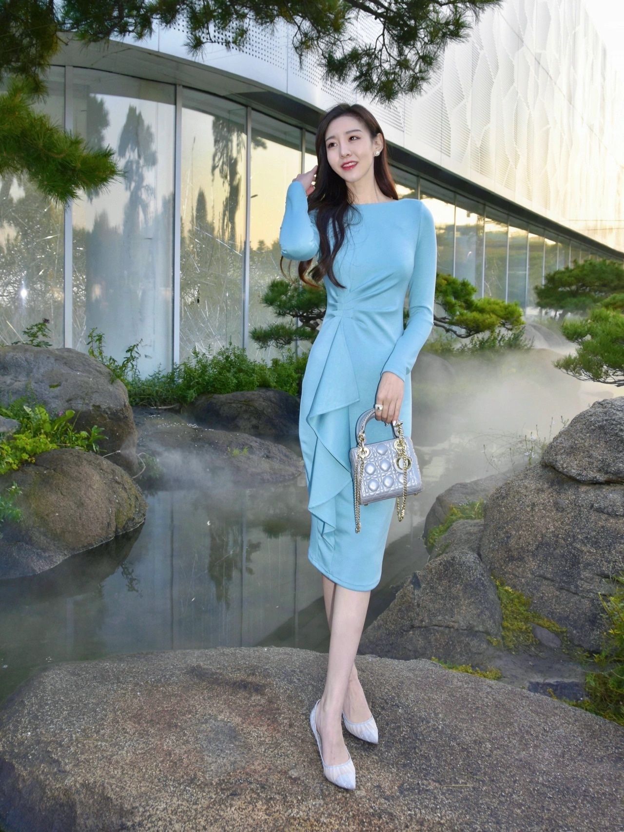 淡雅 职场穿搭丨别致淡雅蓝飘带裙,完美呈现了什么叫做女性该有的优雅