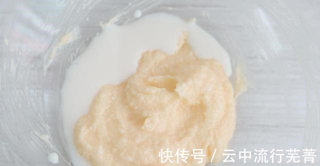 原来雪芙面包那么好吃,外酥内软,做法也很简单,在家就能自制!