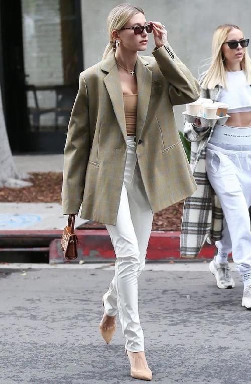 今年早春,不会这3个流行穿搭,还怎么当时髦人