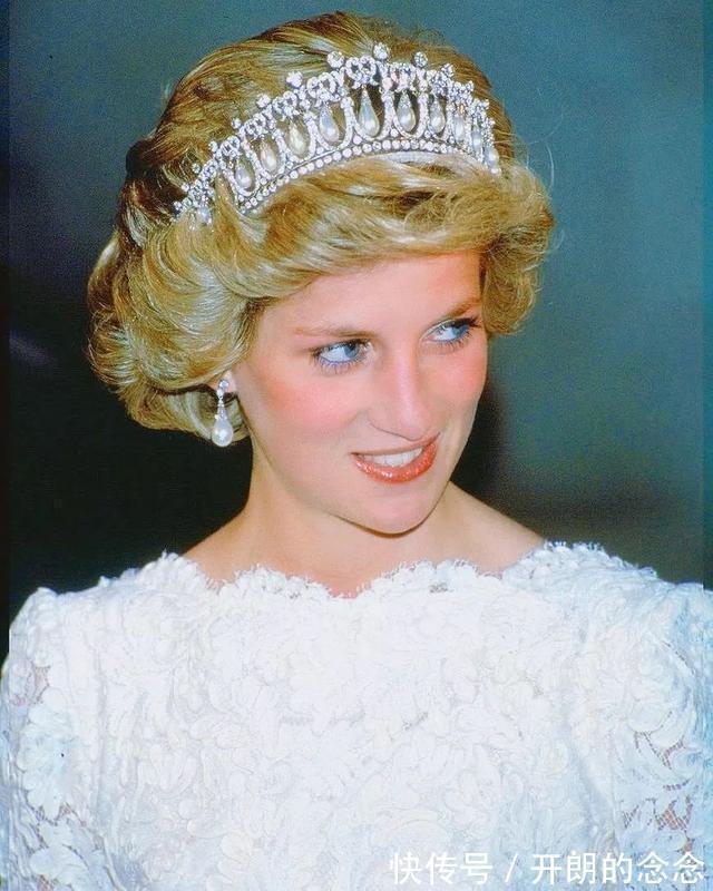 威廉王子 戴安娜婚戒平淡无奇,卡米拉婚戒是无价之宝,查尔斯送礼太偏心了
