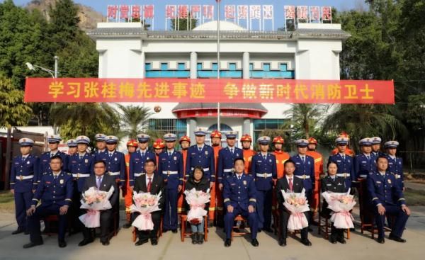 云南省消防救援总队|张桂梅，“蓝朋友”一墙之隔的邻居