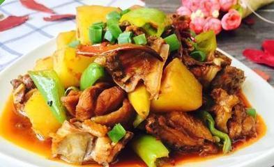 干辣椒|美食推荐虾仁蛋炒饭，可乐鸡翅，土豆辣子鸡，苦笋红烧肉