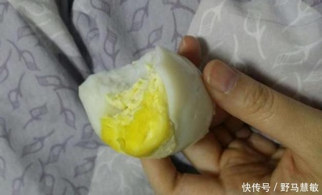 怀孕期间|孕期吃鹅蛋有用吗?若你还没到怀孕8个月,看完或许更受益!