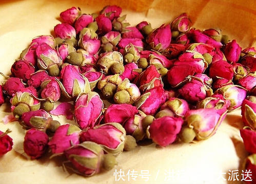 零食|女医生都吃的“零食”，头发慢慢变黑，子宫干净了，皮肤更水嫩