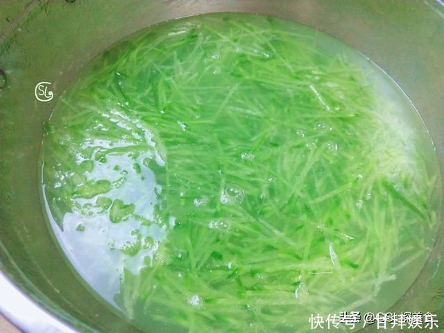 花椒油|天冷，包饺子别只用白菜了，试试这样做，鲜美营养，超好吃