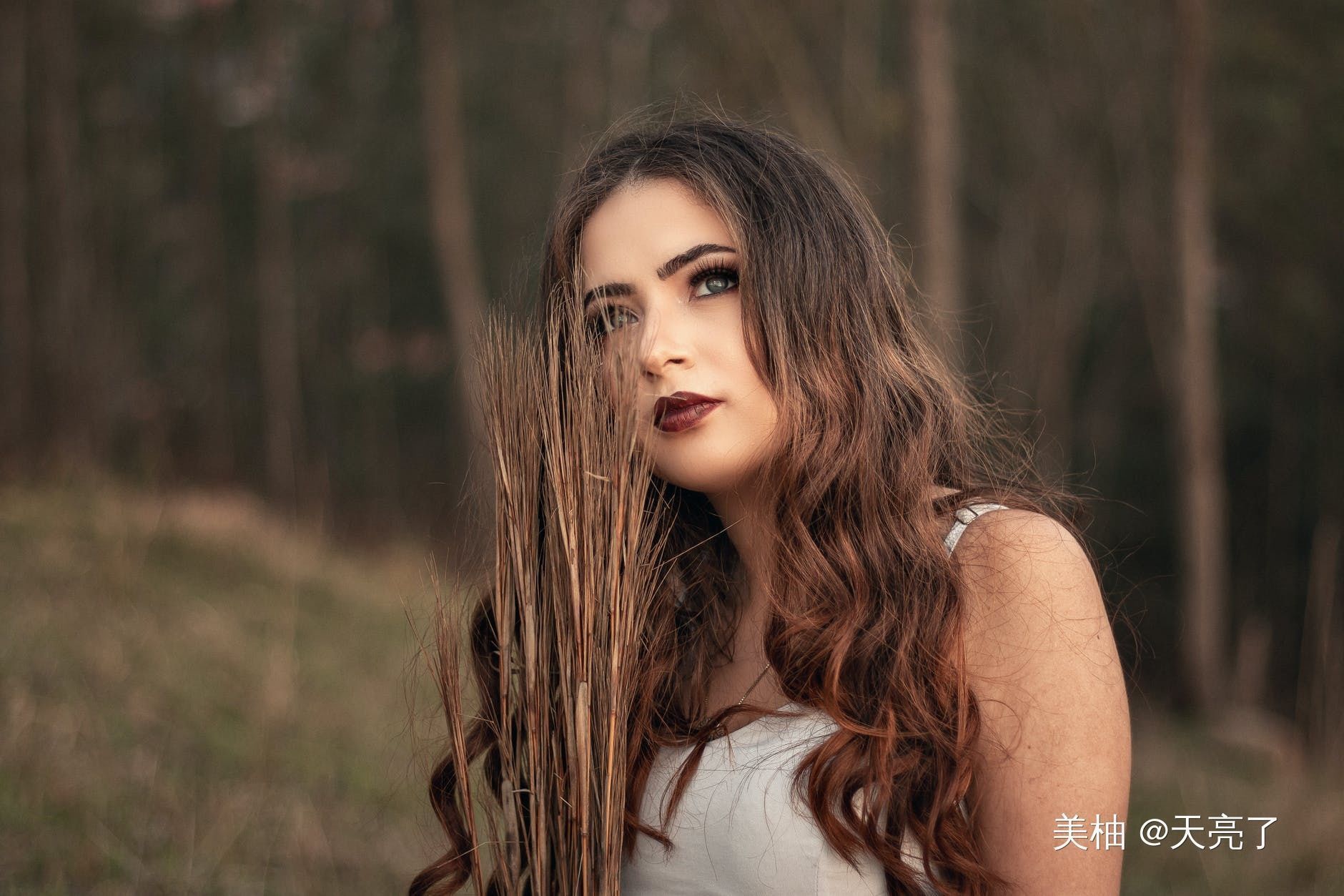 二胎|“你52了还怀孕生孩子,糊涂啊”“我养不动,还有我女儿养呢”