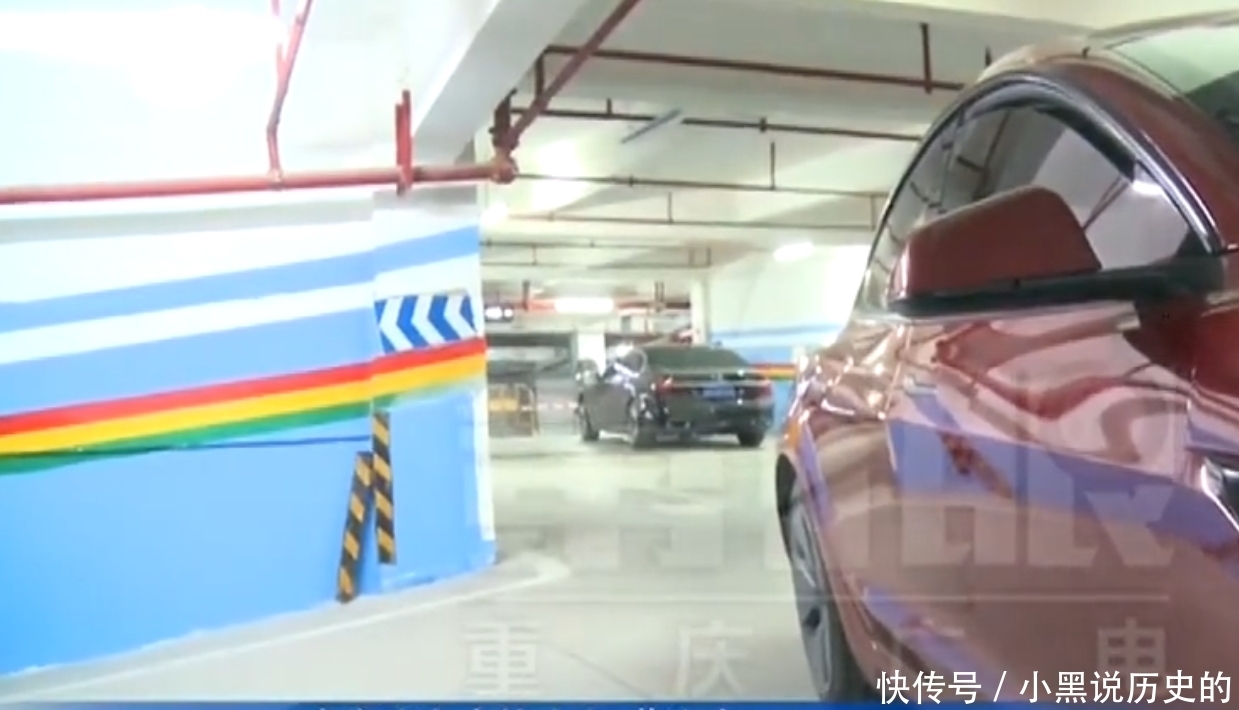 重庆女子驾驶特斯拉,地下车库车辆突然