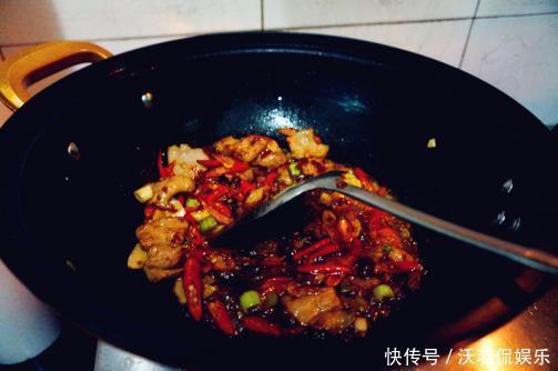 做成|秋季食补就要多吃它,比花菜营养成分还要高,做成干锅特下饭