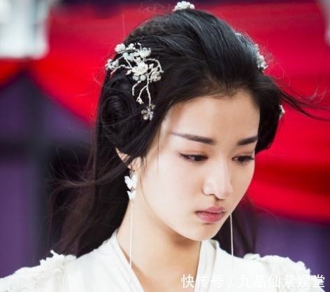 《玉骨遥》即将来袭!肖战首次搭档任敏,却不及女二有话题!