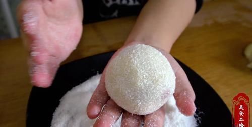 做糯米糍,别只放糯米粉,多加1样粉料,糯米糍松软不硬口感更香