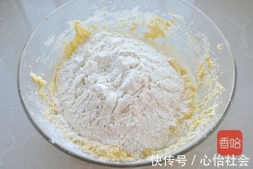 有了这个方子,你再也不会去买蛋糕了,香甜细腻得一塌糊涂巨好吃